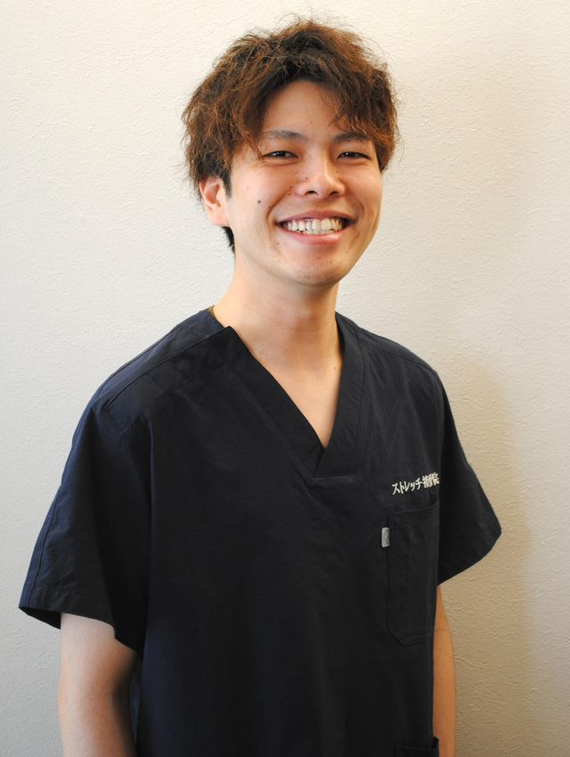 施術スタッフ：加藤　球二